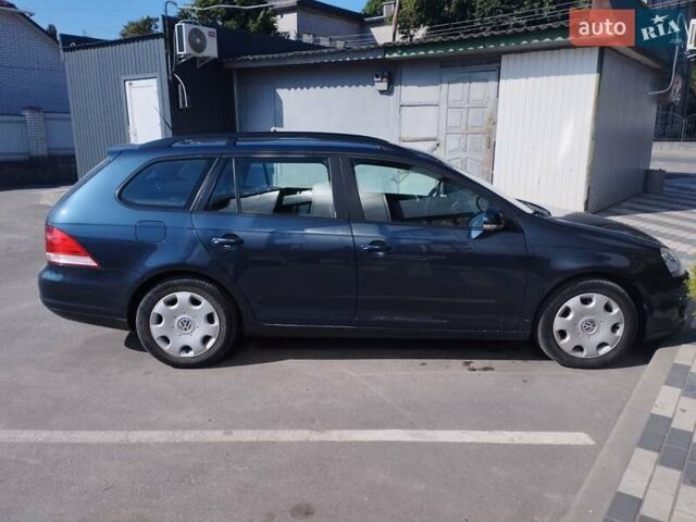 Синий Фольксваген Гольф, объемом двигателя 1.6 л и пробегом 195 тыс. км за 6700 $, фото 2 на Automoto.ua