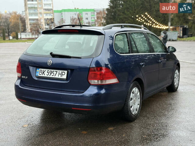 Синий Фольксваген Гольф, объемом двигателя 1.6 л и пробегом 318 тыс. км за 5150 $, фото 24 на Automoto.ua