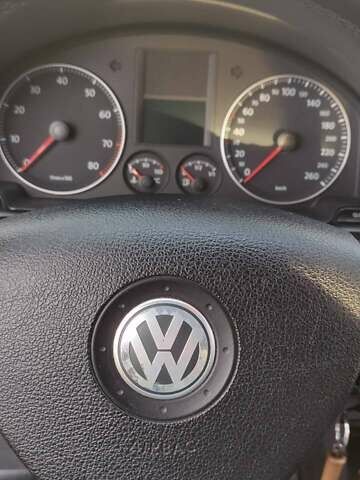 Синий Фольксваген Гольф, объемом двигателя 1.6 л и пробегом 240 тыс. км за 6500 $, фото 12 на Automoto.ua