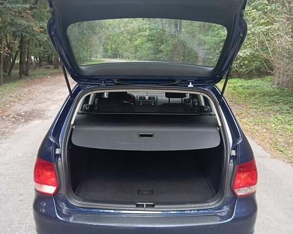 Синій Фольксваген Гольф, об'ємом двигуна 1.6 л та пробігом 238 тис. км за 6200 $, фото 9 на Automoto.ua