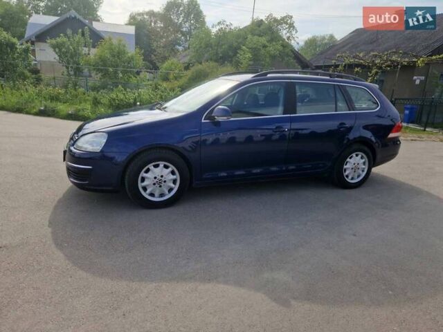 Синий Фольксваген Гольф, объемом двигателя 1.4 л и пробегом 231 тыс. км за 5850 $, фото 2 на Automoto.ua