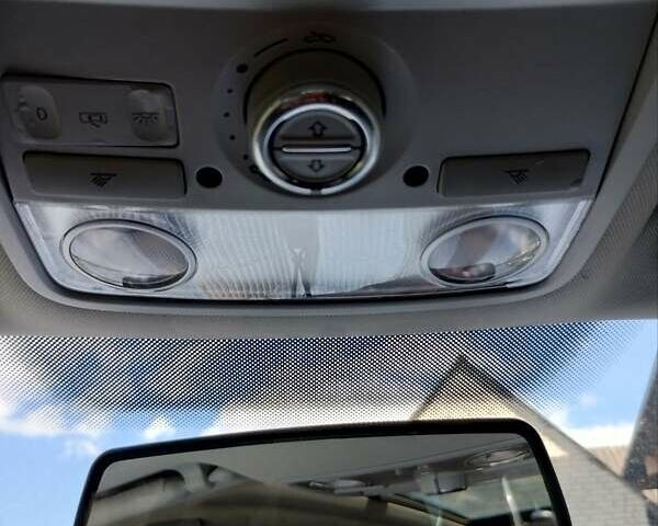 Синий Фольксваген Гольф, объемом двигателя 1.39 л и пробегом 210 тыс. км за 5900 $, фото 5 на Automoto.ua