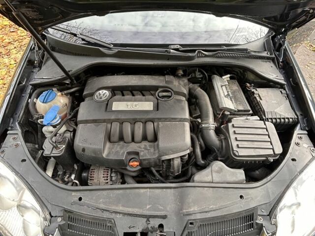 Синий Фольксваген Гольф, объемом двигателя 1.6 л и пробегом 272 тыс. км за 6200 $, фото 7 на Automoto.ua