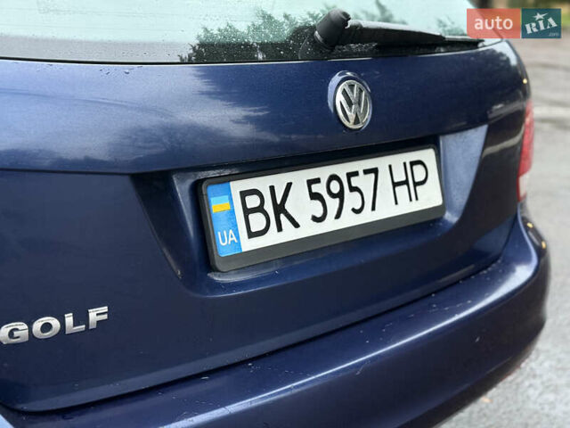 Синий Фольксваген Гольф, объемом двигателя 1.6 л и пробегом 318 тыс. км за 5150 $, фото 31 на Automoto.ua