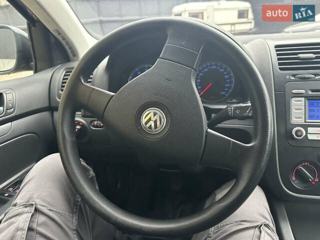 Синій Фольксваген Гольф, об'ємом двигуна 1.6 л та пробігом 248 тис. км за 6800 $, фото 35 на Automoto.ua