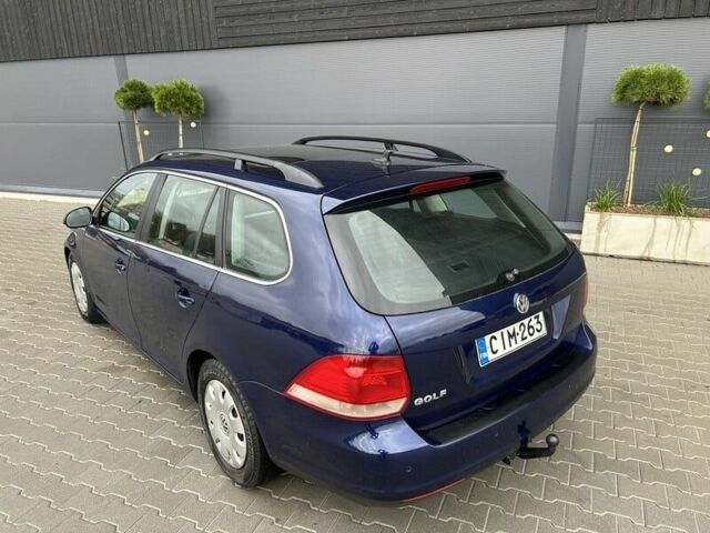 Синий Фольксваген Гольф, объемом двигателя 1.9 л и пробегом 242 тыс. км за 1450 $, фото 2 на Automoto.ua