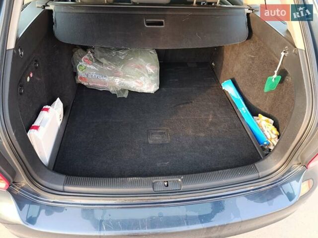 Синій Фольксваген Гольф, об'ємом двигуна 1.6 л та пробігом 293 тис. км за 5500 $, фото 7 на Automoto.ua