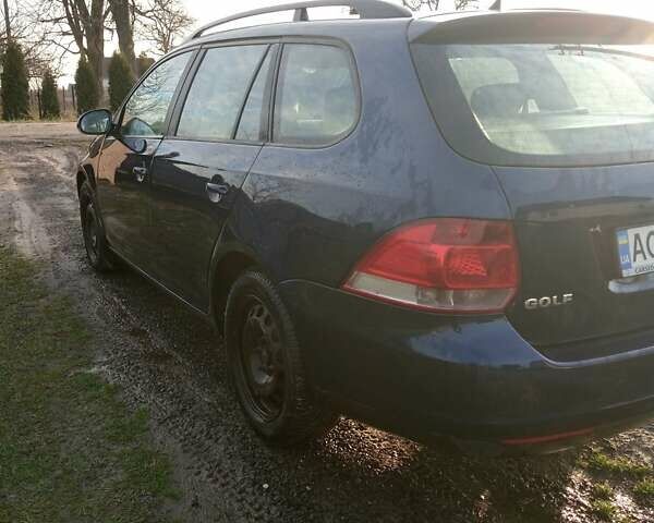 Синий Фольксваген Гольф, объемом двигателя 1.9 л и пробегом 285 тыс. км за 6200 $, фото 3 на Automoto.ua