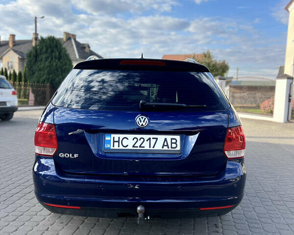 Синий Фольксваген Гольф, объемом двигателя 1.6 л и пробегом 272 тыс. км за 5600 $, фото 4 на Automoto.ua