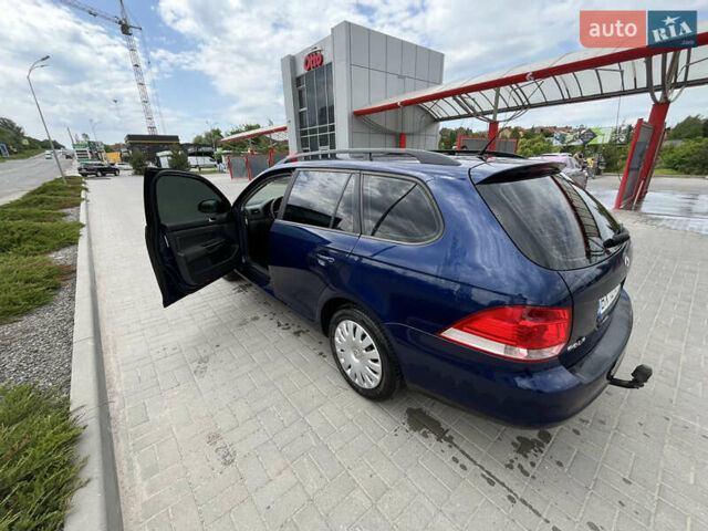Синій Фольксваген Гольф, об'ємом двигуна 1.6 л та пробігом 253 тис. км за 6300 $, фото 2 на Automoto.ua