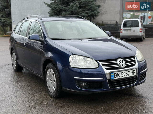 Синий Фольксваген Гольф, объемом двигателя 1.6 л и пробегом 318 тыс. км за 5150 $, фото 14 на Automoto.ua
