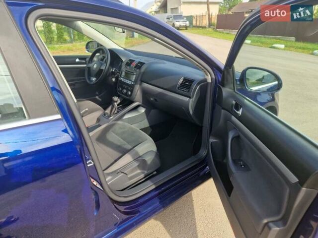 Синий Фольксваген Гольф, объемом двигателя 1.4 л и пробегом 231 тыс. км за 5850 $, фото 34 на Automoto.ua