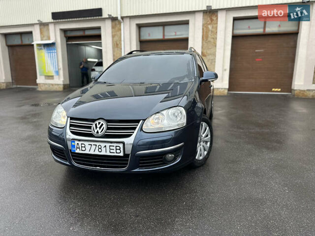 Синий Фольксваген Гольф, объемом двигателя 1.9 л и пробегом 233 тыс. км за 6399 $, фото 5 на Automoto.ua