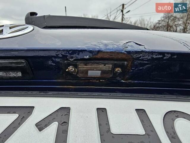 Синий Фольксваген Гольф, объемом двигателя 1.39 л и пробегом 206 тыс. км за 5100 $, фото 6 на Automoto.ua