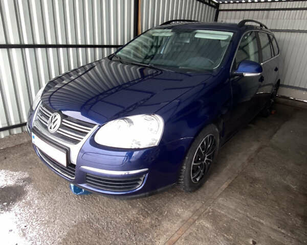 Синий Фольксваген Гольф, объемом двигателя 1.6 л и пробегом 226 тыс. км за 5500 $, фото 12 на Automoto.ua