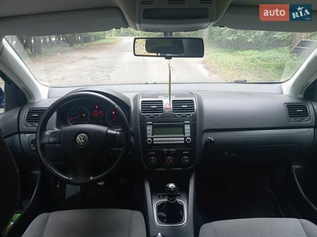 Синій Фольксваген Гольф, об'ємом двигуна 1.6 л та пробігом 238 тис. км за 6200 $, фото 13 на Automoto.ua