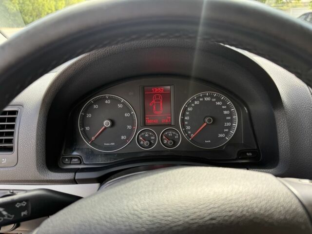 Синий Фольксваген Гольф, объемом двигателя 1.4 л и пробегом 190 тыс. км за 6000 $, фото 18 на Automoto.ua