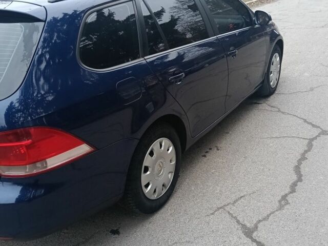 Синий Фольксваген Гольф, объемом двигателя 1.9 л и пробегом 253 тыс. км за 5600 $, фото 2 на Automoto.ua