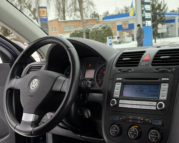 Синій Фольксваген Гольф, об'ємом двигуна 1.6 л та пробігом 209 тис. км за 6150 $, фото 41 на Automoto.ua