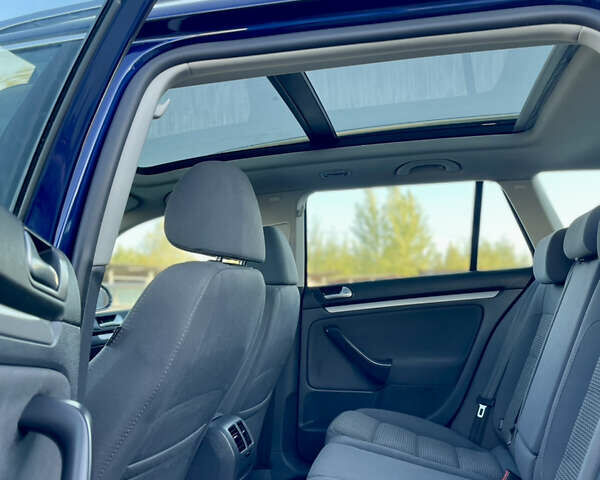 Синій Фольксваген Гольф, об'ємом двигуна 1.39 л та пробігом 233 тис. км за 5299 $, фото 37 на Automoto.ua