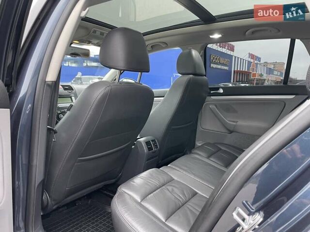 Синий Фольксваген Гольф, объемом двигателя 1.4 л и пробегом 205 тыс. км за 7200 $, фото 13 на Automoto.ua