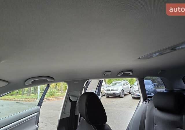 Синий Фольксваген Гольф, объемом двигателя 1.4 л и пробегом 205 тыс. км за 6500 $, фото 20 на Automoto.ua