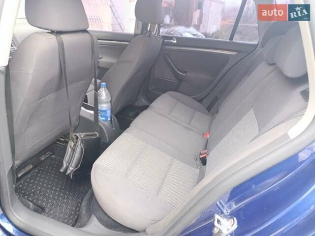 Синій Фольксваген Гольф, об'ємом двигуна 1.9 л та пробігом 270 тис. км за 5700 $, фото 9 на Automoto.ua