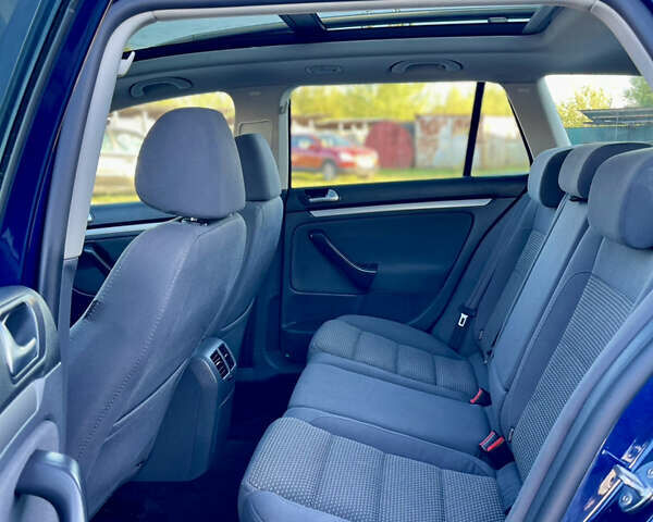 Синій Фольксваген Гольф, об'ємом двигуна 1.39 л та пробігом 233 тис. км за 5299 $, фото 36 на Automoto.ua