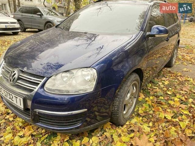 Синий Фольксваген Гольф, объемом двигателя 1.6 л и пробегом 230 тыс. км за 5800 $, фото 2 на Automoto.ua