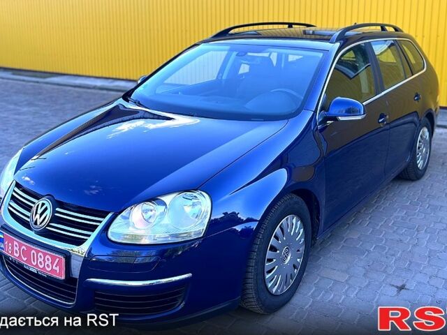 Синий Фольксваген Гольф, объемом двигателя 1.4 л и пробегом 216 тыс. км за 5999 $, фото 4 на Automoto.ua
