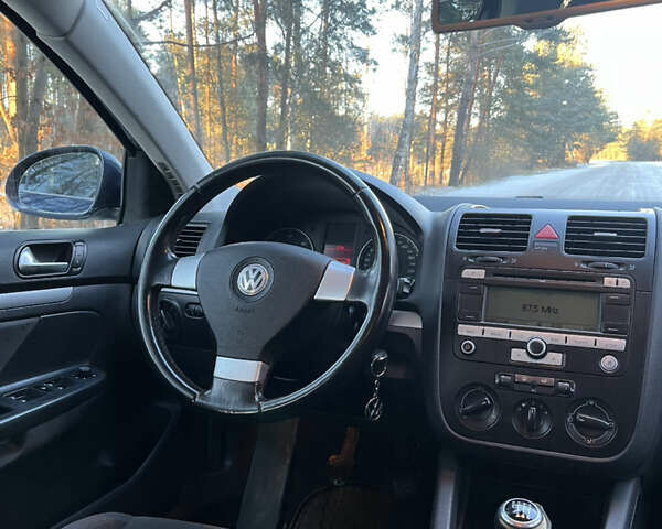 Синій Фольксваген Гольф, об'ємом двигуна 1.9 л та пробігом 265 тис. км за 5700 $, фото 17 на Automoto.ua