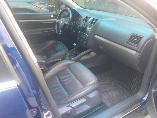 Синий Фольксваген Гольф, объемом двигателя 1.6 л и пробегом 1 тыс. км за 6200 $, фото 6 на Automoto.ua