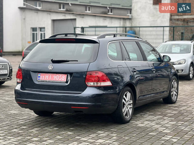 Синий Фольксваген Гольф, объемом двигателя 1.4 л и пробегом 214 тыс. км за 5700 $, фото 5 на Automoto.ua