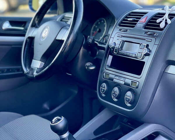 Синій Фольксваген Гольф, об'ємом двигуна 1.39 л та пробігом 233 тис. км за 5299 $, фото 24 на Automoto.ua