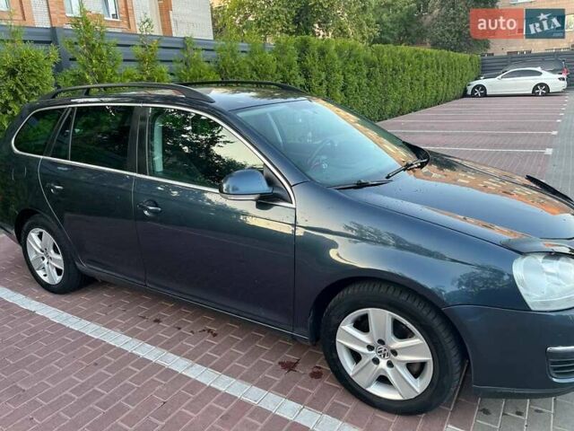 Синий Фольксваген Гольф, объемом двигателя 1.4 л и пробегом 262 тыс. км за 6500 $, фото 6 на Automoto.ua