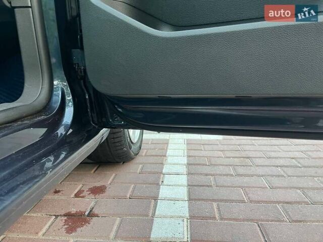 Синий Фольксваген Гольф, объемом двигателя 1.4 л и пробегом 262 тыс. км за 6500 $, фото 14 на Automoto.ua