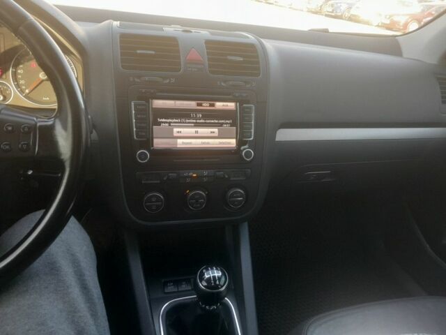 Синий Фольксваген Гольф, объемом двигателя 1.6 л и пробегом 1 тыс. км за 6200 $, фото 7 на Automoto.ua