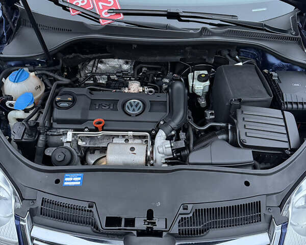 Синий Фольксваген Гольф, объемом двигателя 1.4 л и пробегом 192 тыс. км за 6800 $, фото 39 на Automoto.ua