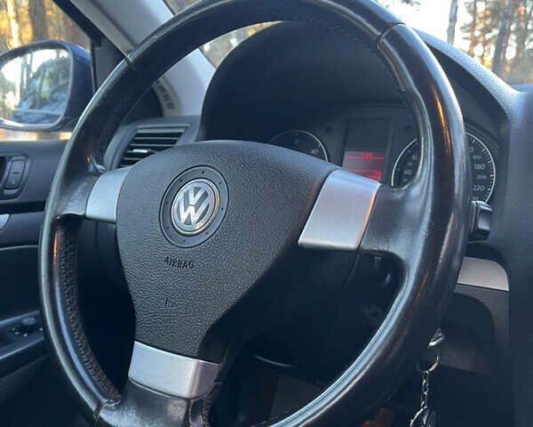 Синій Фольксваген Гольф, об'ємом двигуна 1.9 л та пробігом 265 тис. км за 5700 $, фото 21 на Automoto.ua