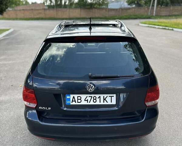 Синий Фольксваген Гольф, объемом двигателя 1.39 л и пробегом 260 тыс. км за 5900 $, фото 5 на Automoto.ua