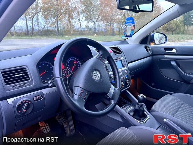 Синий Фольксваген Гольф, объемом двигателя 1.4 л и пробегом 216 тыс. км за 5999 $, фото 10 на Automoto.ua