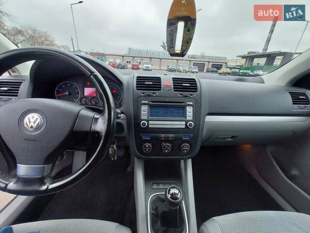 Синий Фольксваген Гольф, объемом двигателя 1.4 л и пробегом 190 тыс. км за 5999 $, фото 38 на Automoto.ua