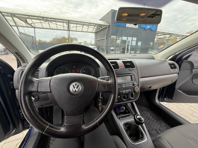 Синий Фольксваген Гольф, объемом двигателя 1.9 л и пробегом 270 тыс. км за 6434 $, фото 9 на Automoto.ua