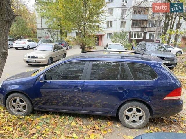 Синий Фольксваген Гольф, объемом двигателя 1.6 л и пробегом 230 тыс. км за 5800 $, фото 8 на Automoto.ua