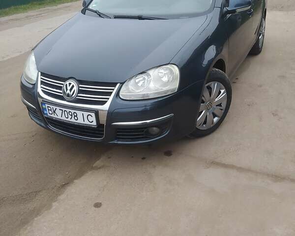 Синій Фольксваген Гольф, об'ємом двигуна 1.6 л та пробігом 267 тис. км за 5450 $, фото 14 на Automoto.ua