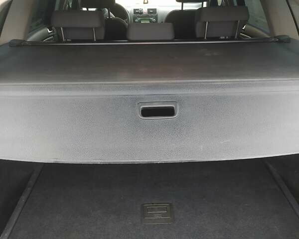 Синій Фольксваген Гольф, об'ємом двигуна 1.6 л та пробігом 267 тис. км за 5450 $, фото 8 на Automoto.ua