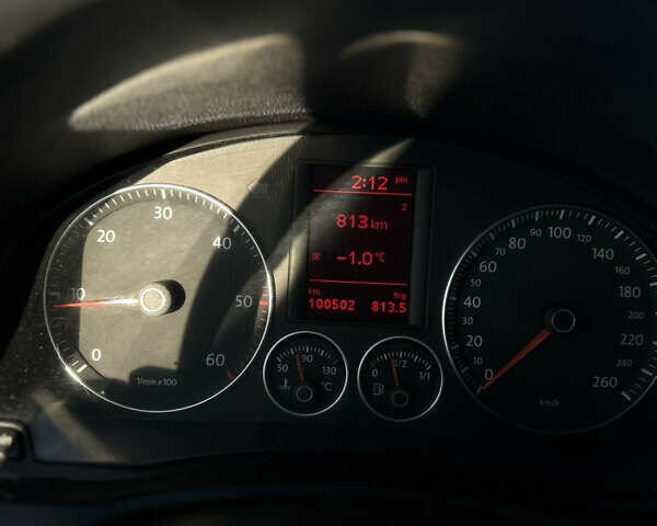 Синий Фольксваген Гольф, объемом двигателя 1.9 л и пробегом 100 тыс. км за 6300 $, фото 9 на Automoto.ua