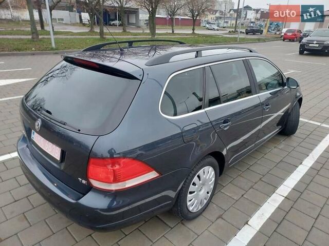 Синий Фольксваген Гольф, объемом двигателя 1.4 л и пробегом 190 тыс. км за 5999 $, фото 10 на Automoto.ua