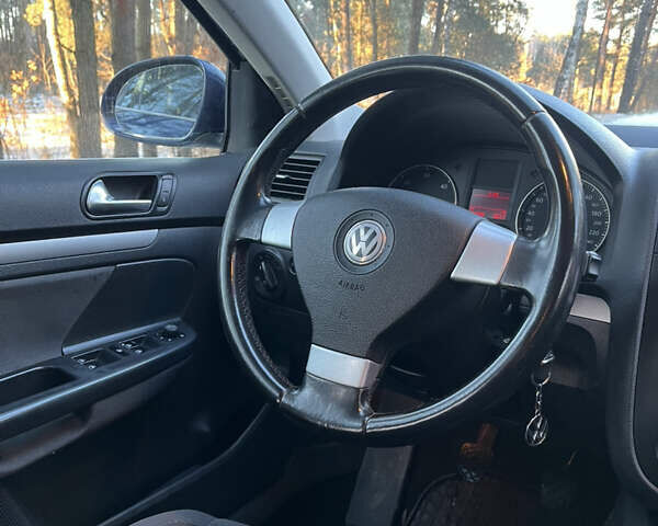 Синій Фольксваген Гольф, об'ємом двигуна 1.9 л та пробігом 265 тис. км за 5700 $, фото 20 на Automoto.ua