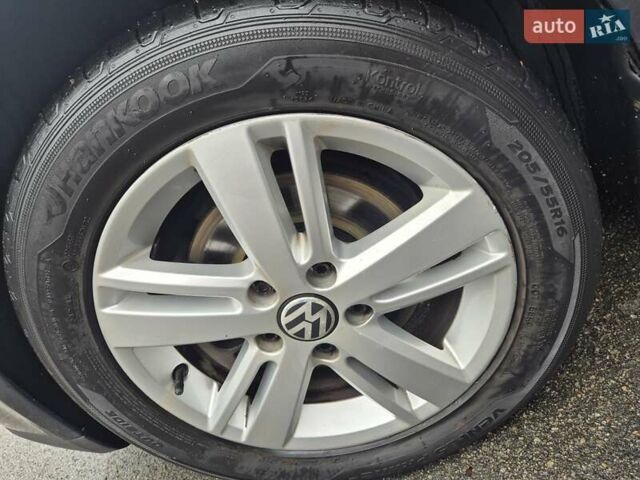 Синий Фольксваген Гольф, объемом двигателя 1.4 л и пробегом 205 тыс. км за 6500 $, фото 9 на Automoto.ua